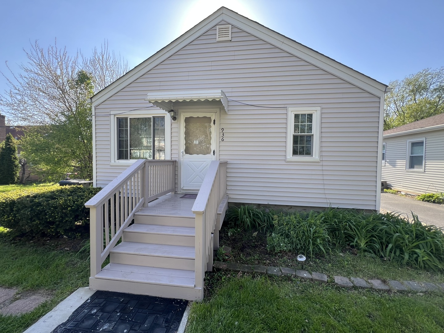 936 Russell Place, Mundelein, IL