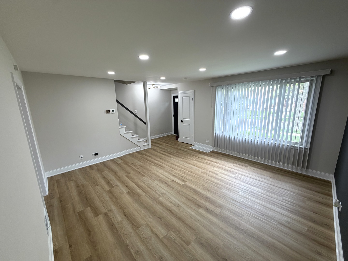 430 Oak Street, Des Plaines, IL