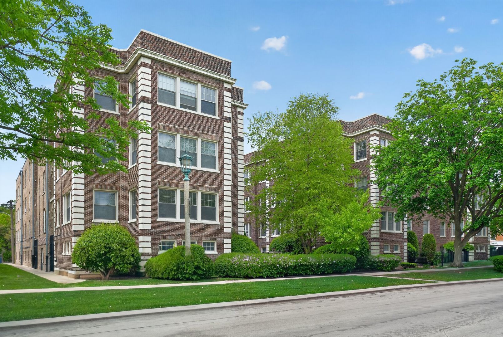 433 N Lombard Avenue #1, Oak Park, IL