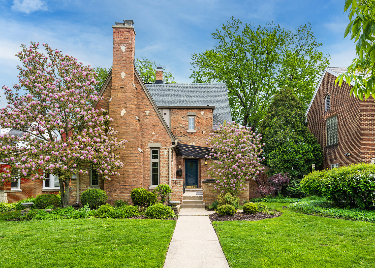 1212 Woodbine Avenue, Oak Park, IL