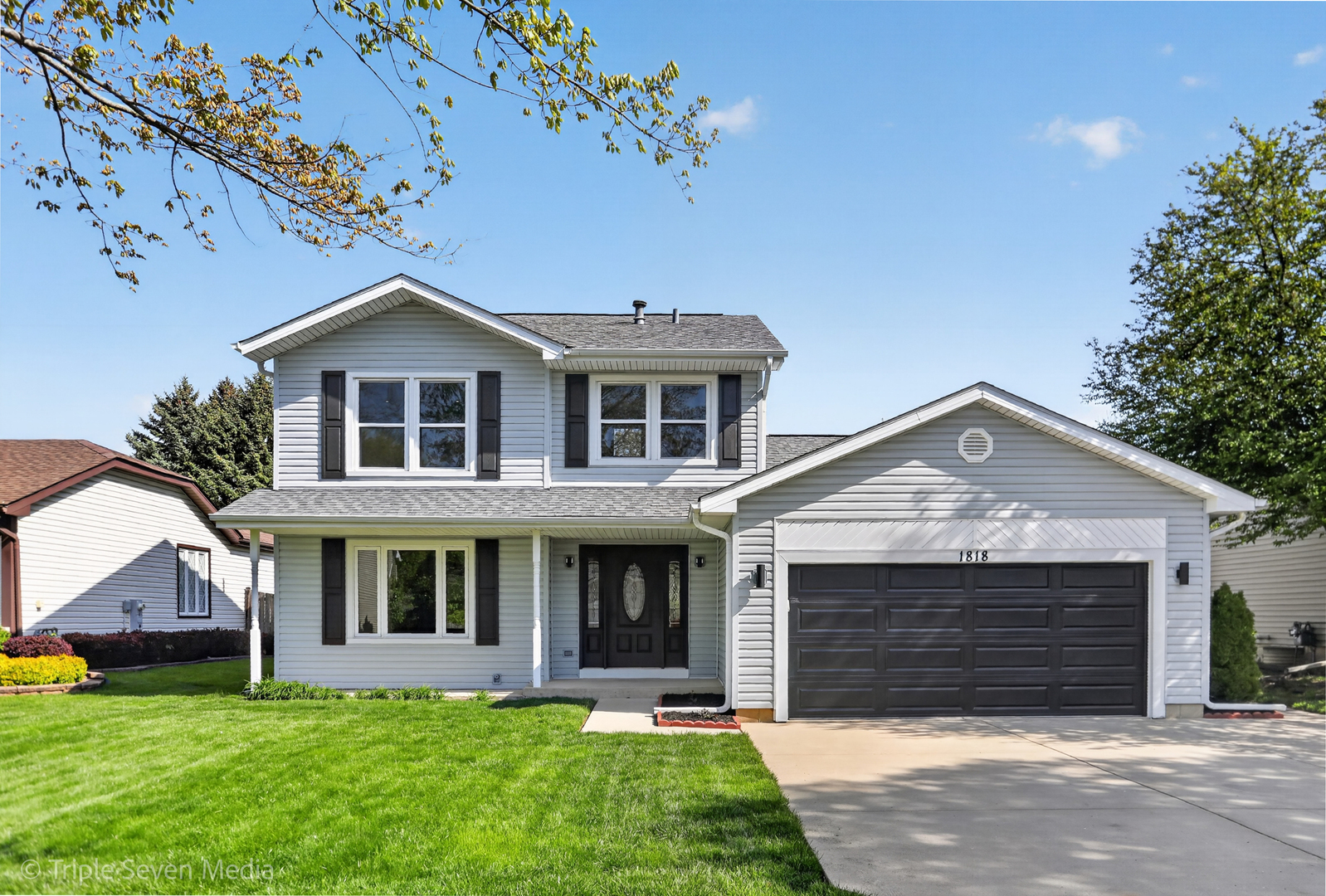1818 Hawk Lane, Elk Grove Village, IL