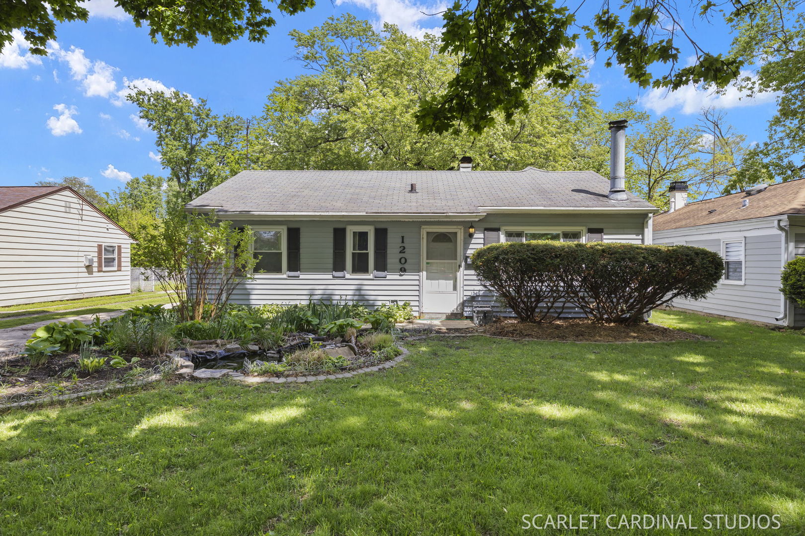 1209 Fischer Street, Wheaton, IL