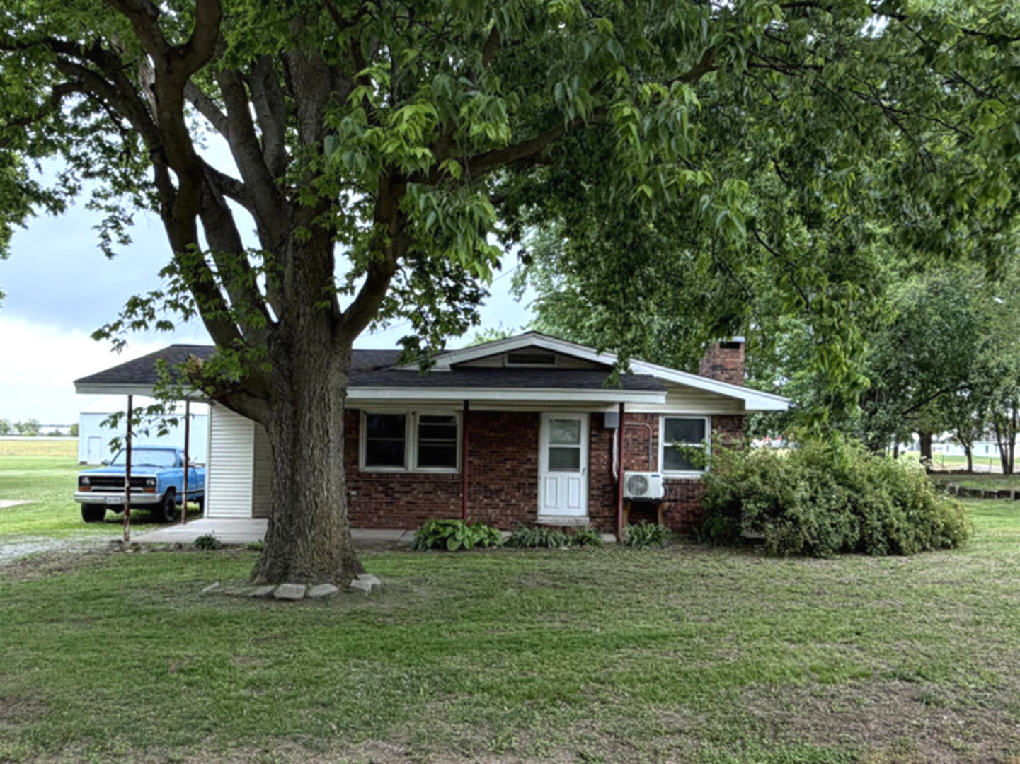 909 S Mckinley Street, Havana, IL