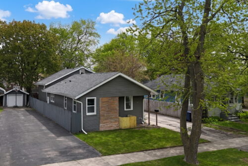 127 N Victory Street, Waukegan, IL