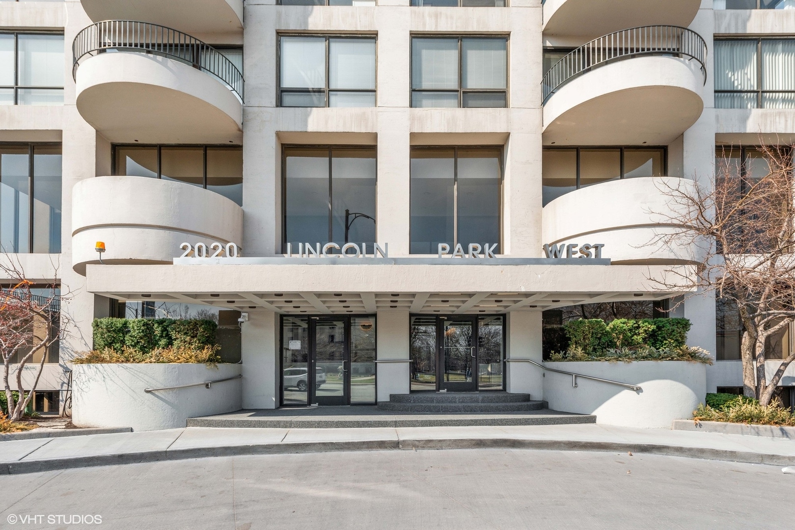 2020 N Lincoln Park West #16B, Chicago, IL