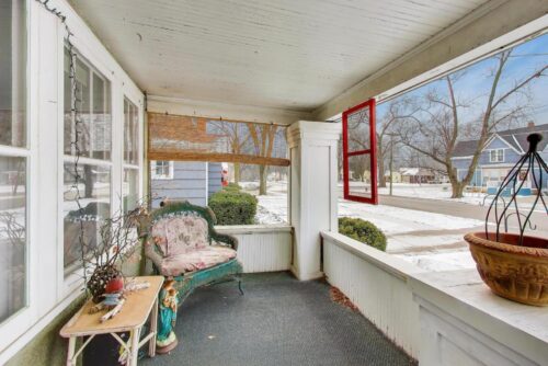444 S Elmwood Drive, Aurora, IL