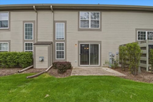 645 Lancaster Circle, Elgin, IL
