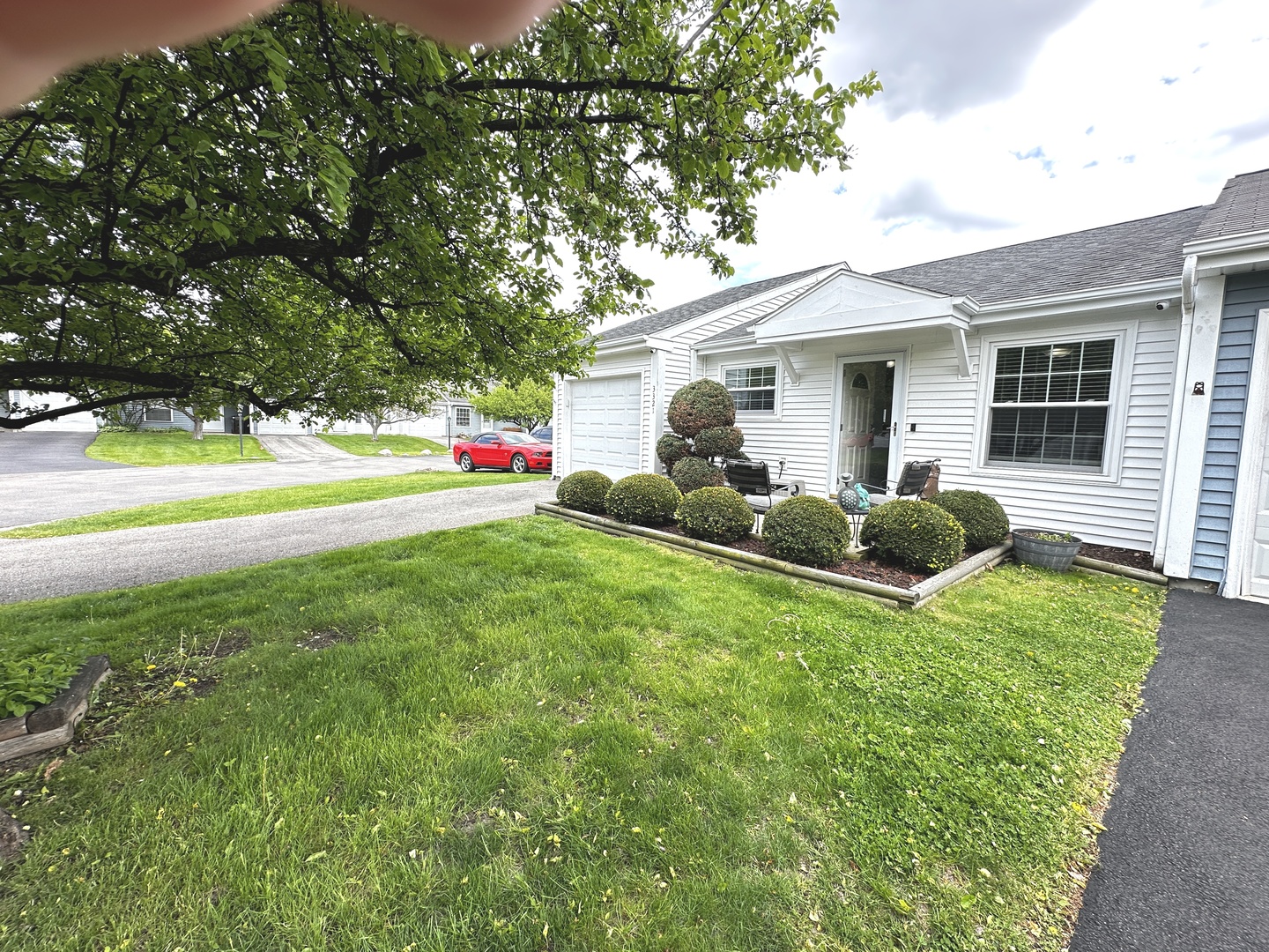 3321 Greenwich Lane, Island Lake, IL