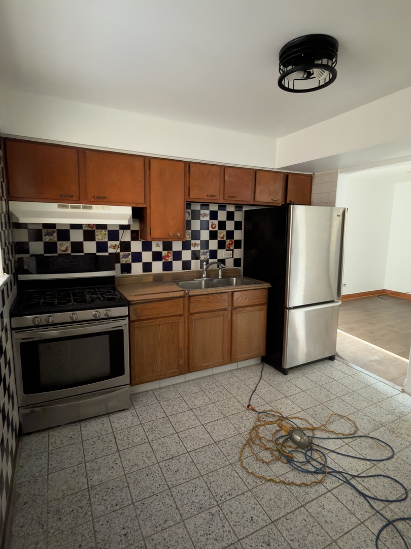 5205 south 73rd ct 73rd Court #1, Summit, IL