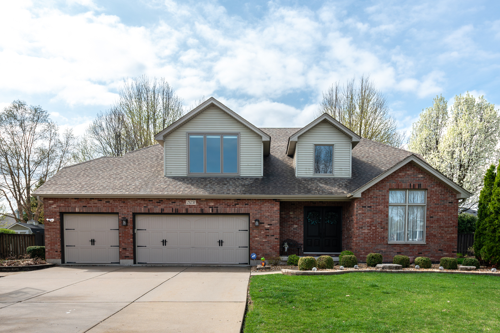25231 W Monroe Court, Plainfield, IL