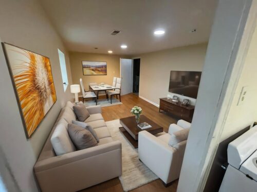 5056 W Henderson Street #G, Chicago, IL