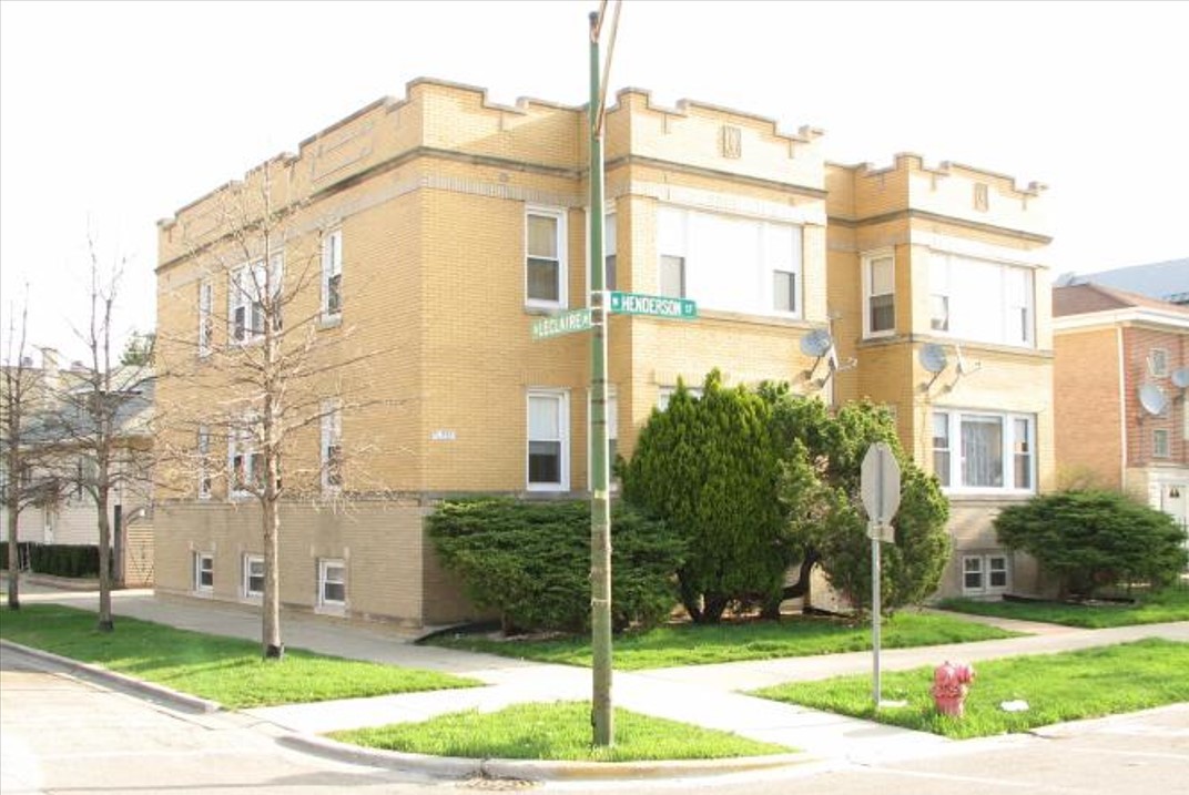 5056 W Henderson Street #G, Chicago, IL