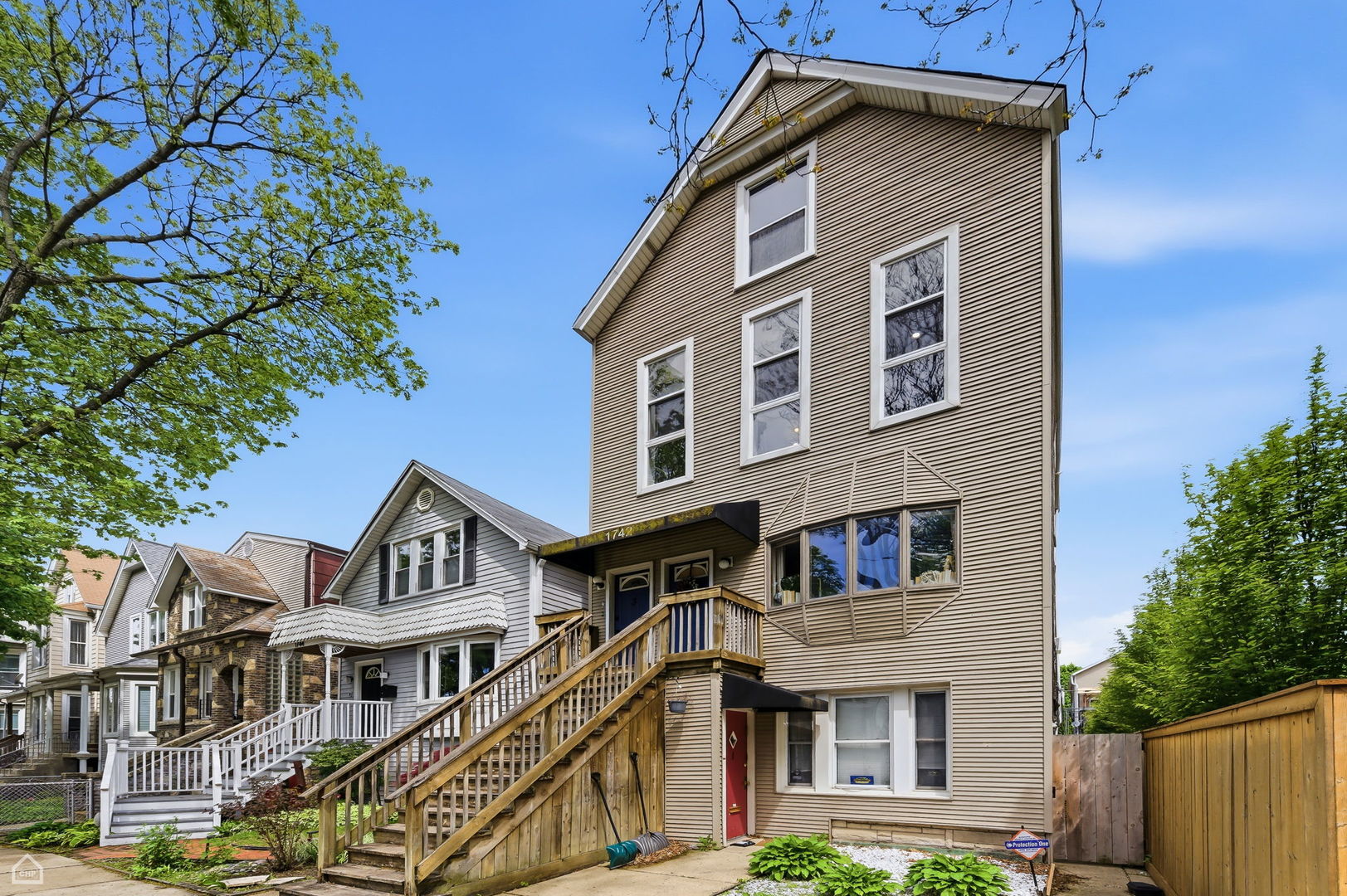 1742 W School Street, Chicago, IL