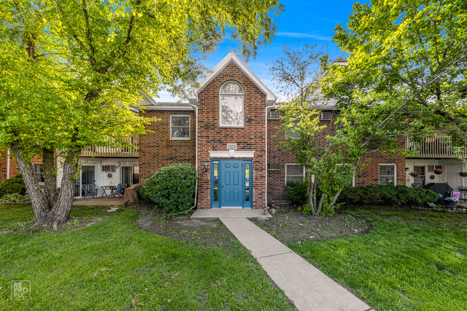 1375 NW CUNAT Court #3B, Lake In The Hills, IL