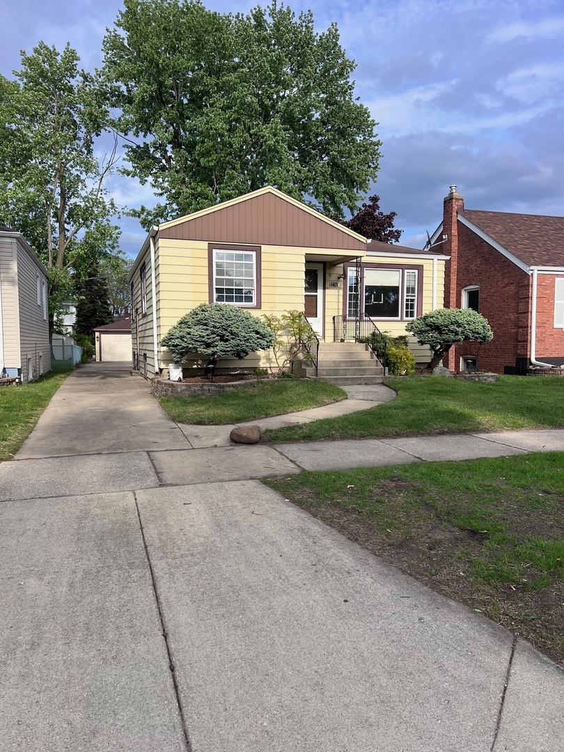 4405 Grove Avenue, Stickney, IL
