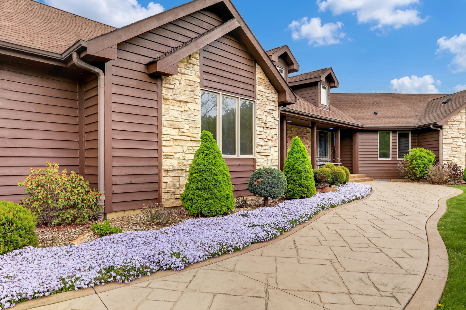 41591 N Park Avenue, Zion, IL