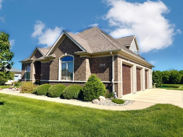 400 Constitution Boulevard, Monticello, IL
