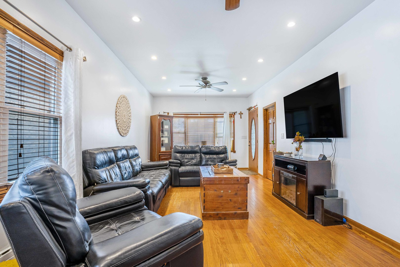 2345 Harvey Avenue, Berwyn, IL