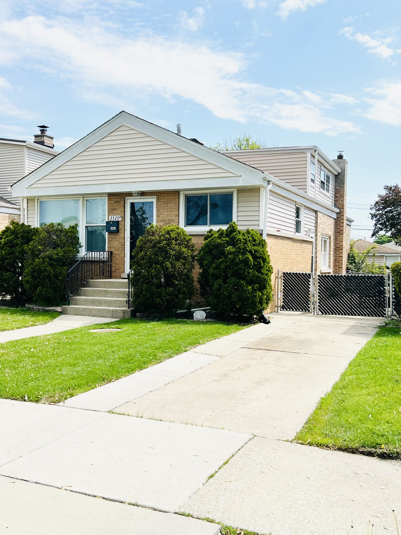 3529 George Street, Franklin Park, IL