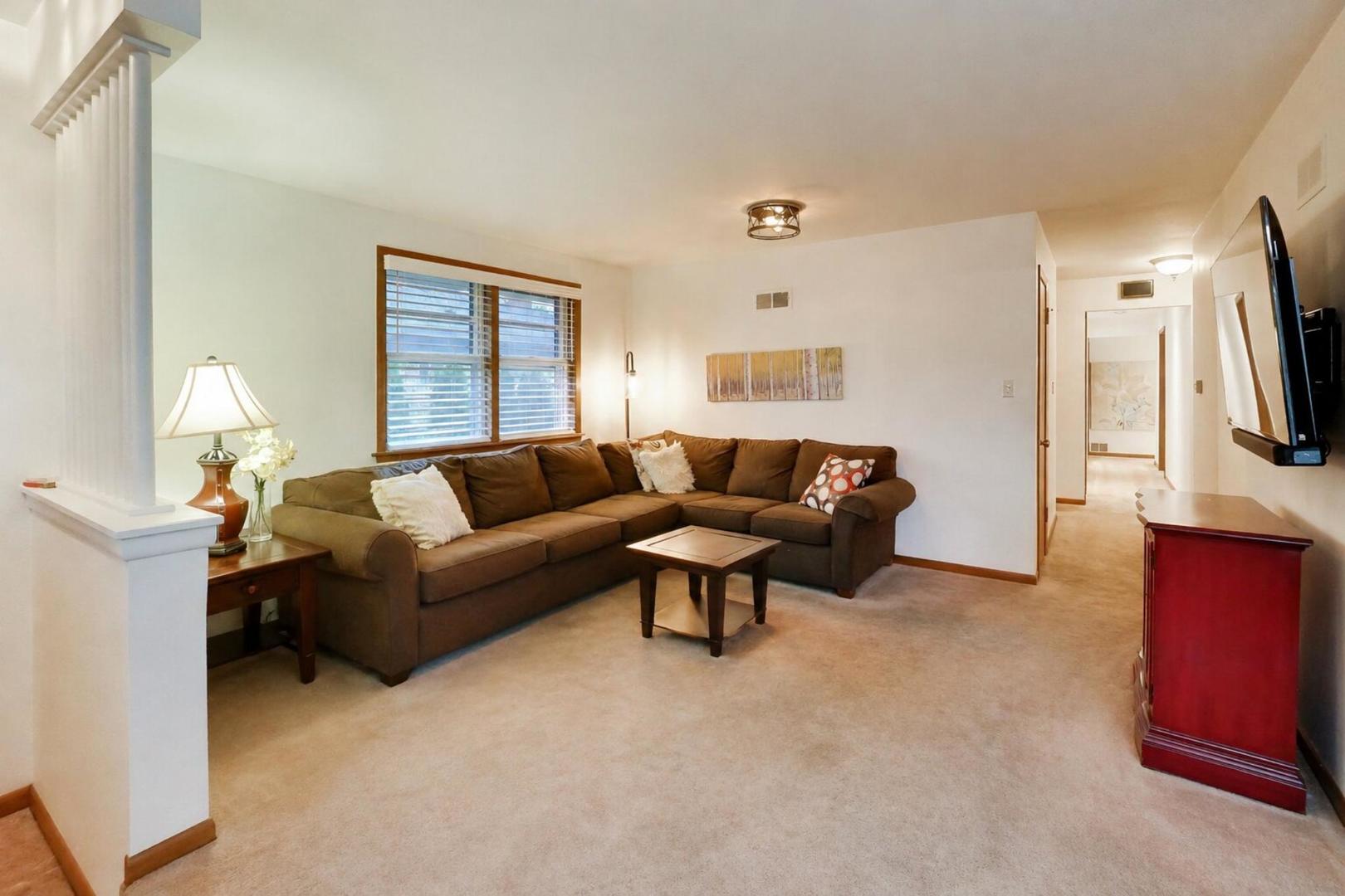 8332 N Oketo Avenue, Niles, IL