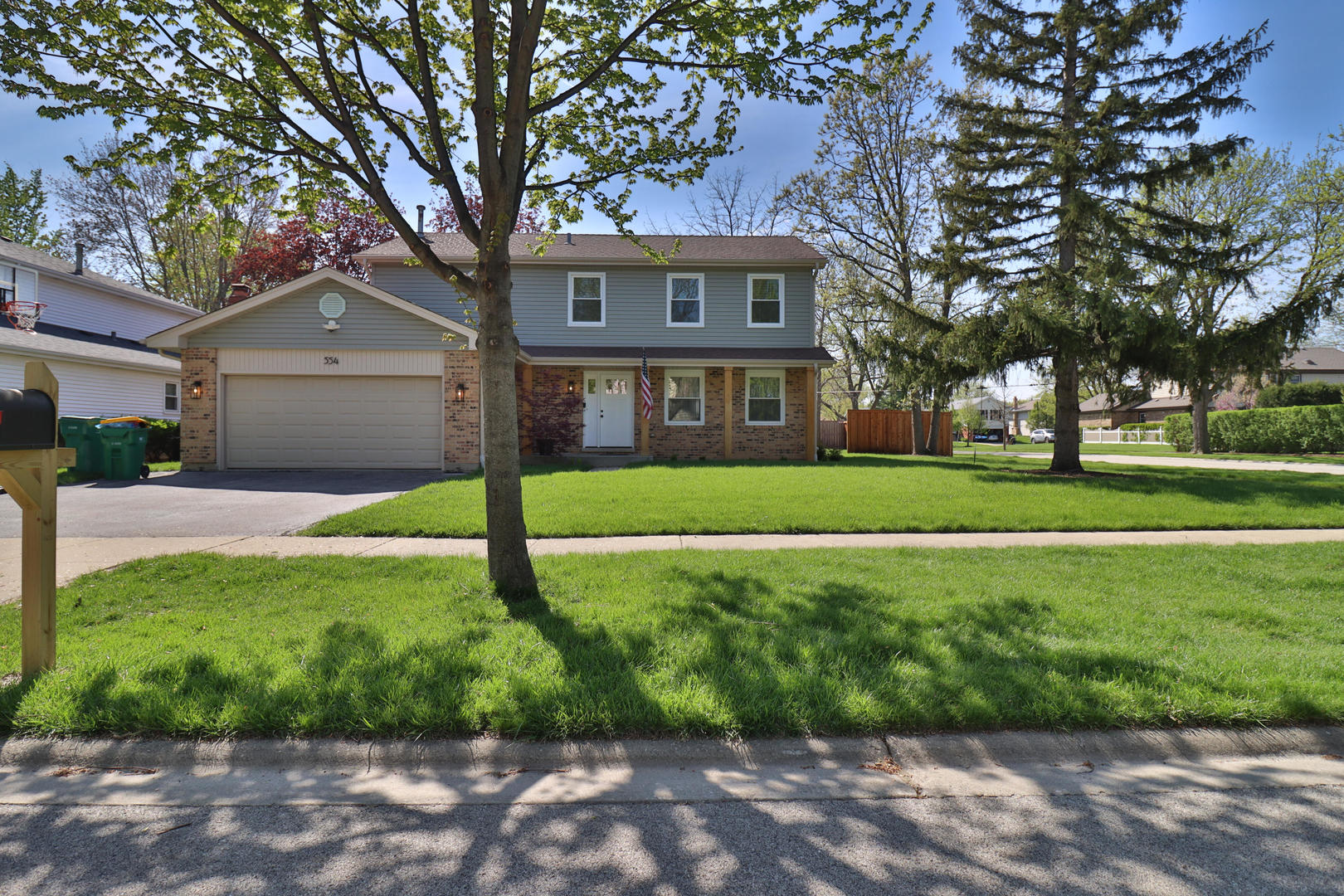 554 Briarwood Drive, Wheeling, IL