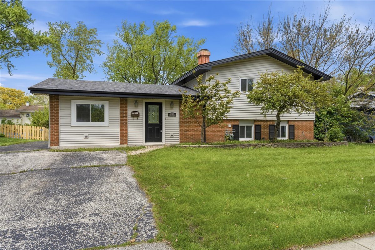 630 Bode Road, Hoffman Estates, IL
