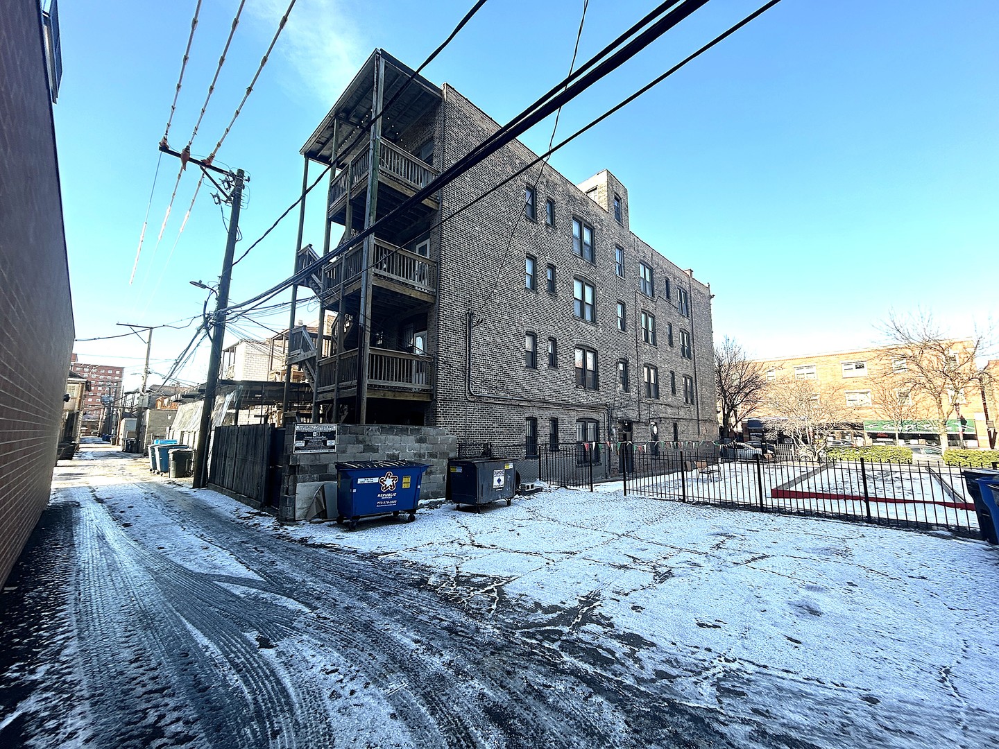 1443 W Taylor Street, Chicago, IL