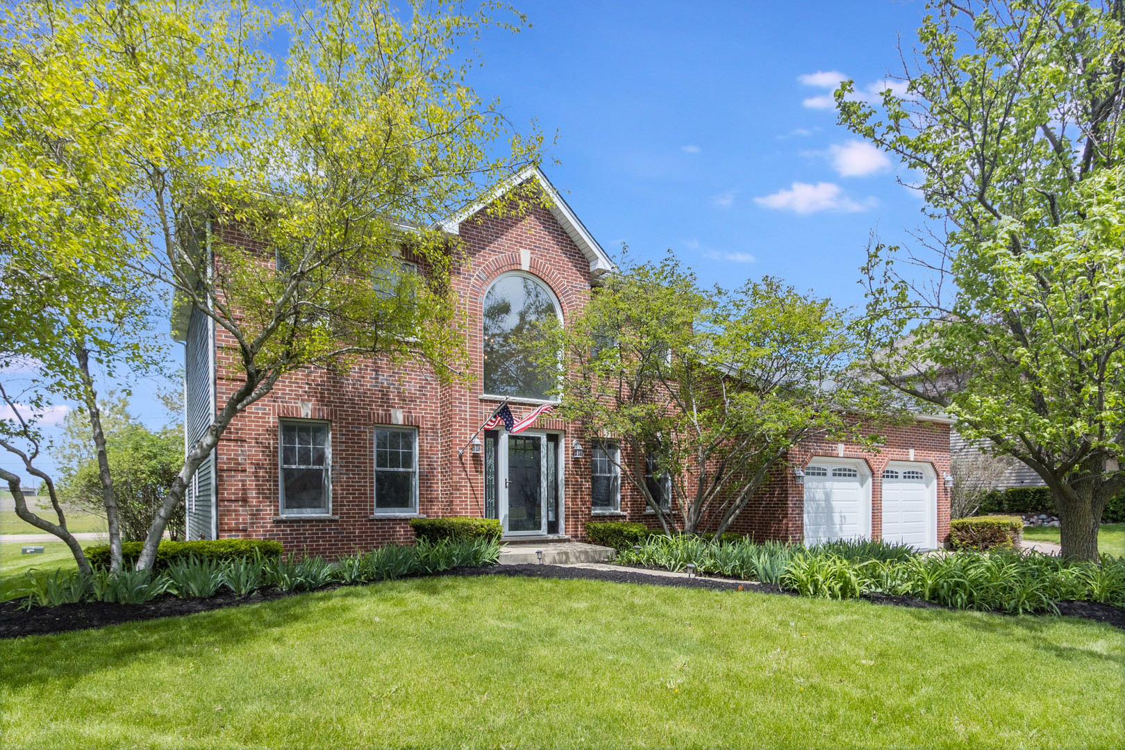 932 Merrill New Road, Sugar Grove, IL