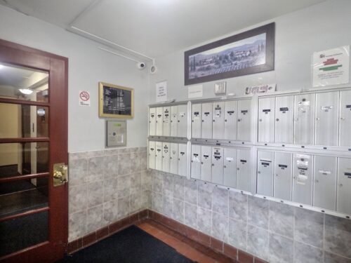 2610 W Balmoral Avenue #105, Chicago, IL