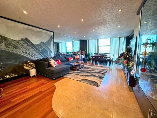 7234 W North Avenue #1807, Elmwood Park, IL