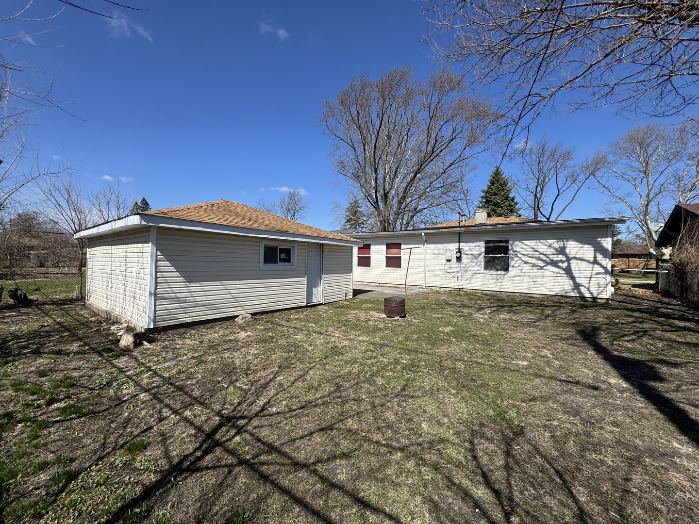 3133 Stafford Drive, Markham, IL