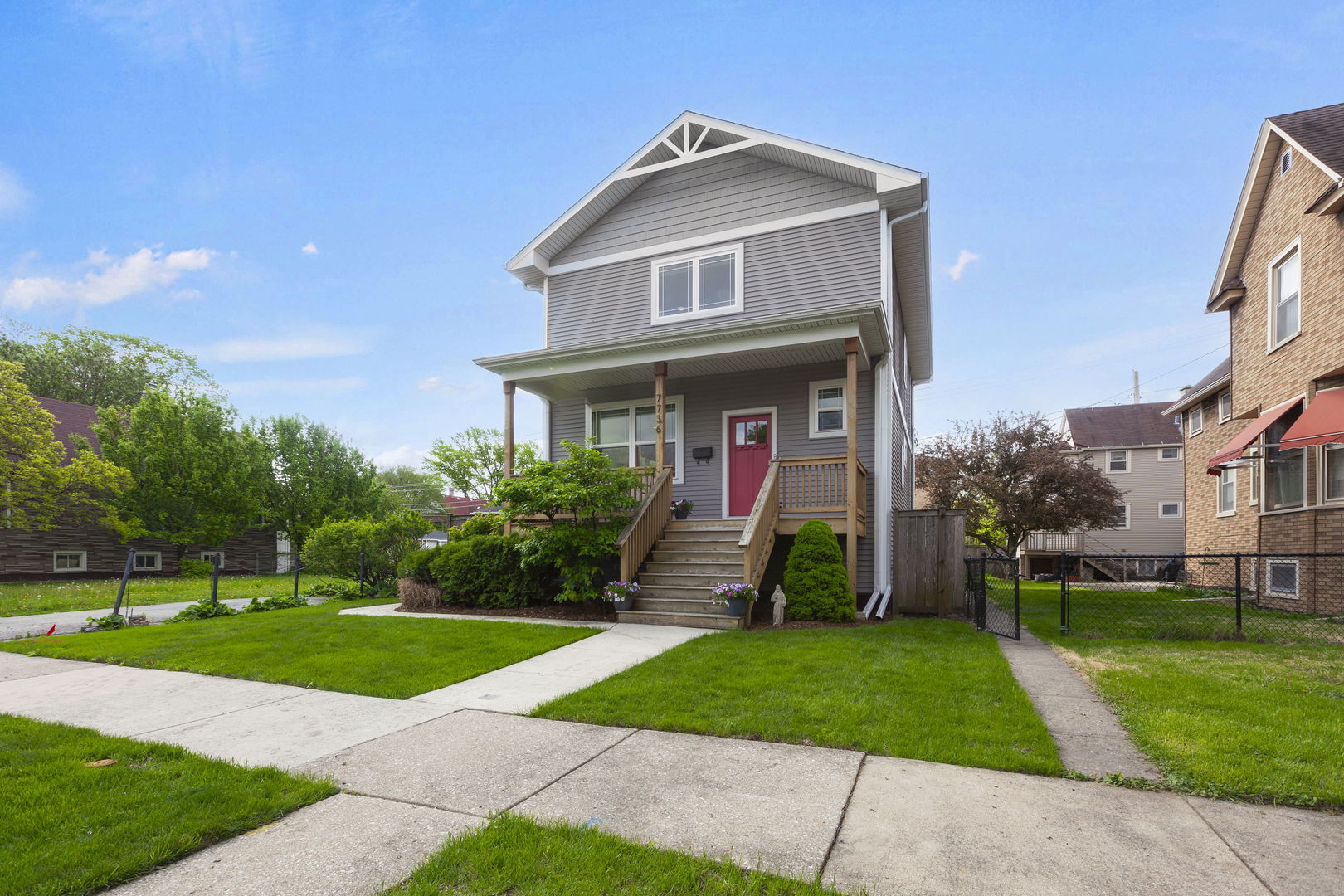 7736 Monroe Street, Forest Park, IL