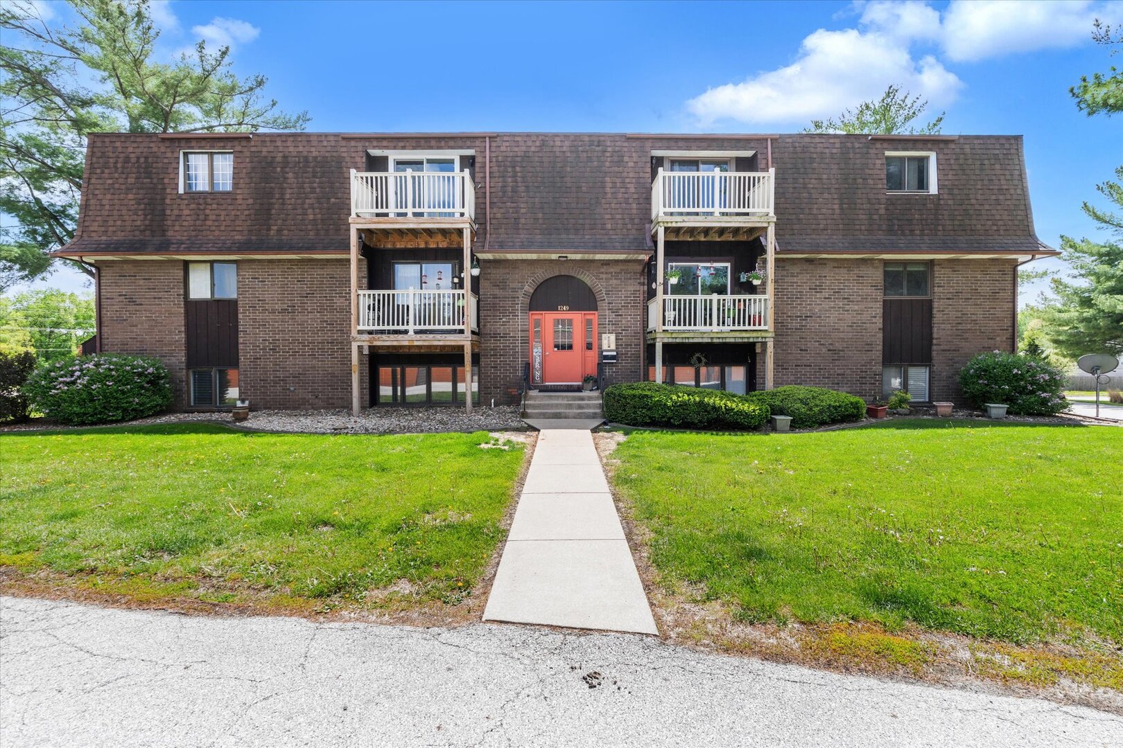 1249 48th Avenue #16, East Moline, IL