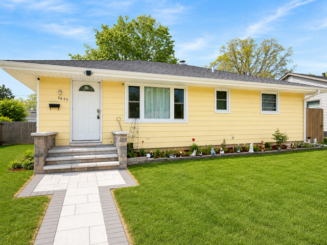 2635 W Cheyenne Road, Waukegan, IL
