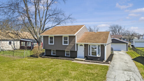 127 N Cedar Lane, Glenwood, IL