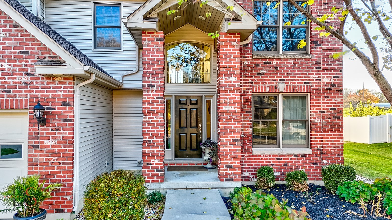 1123 Country Oak Drive, Ottawa, IL