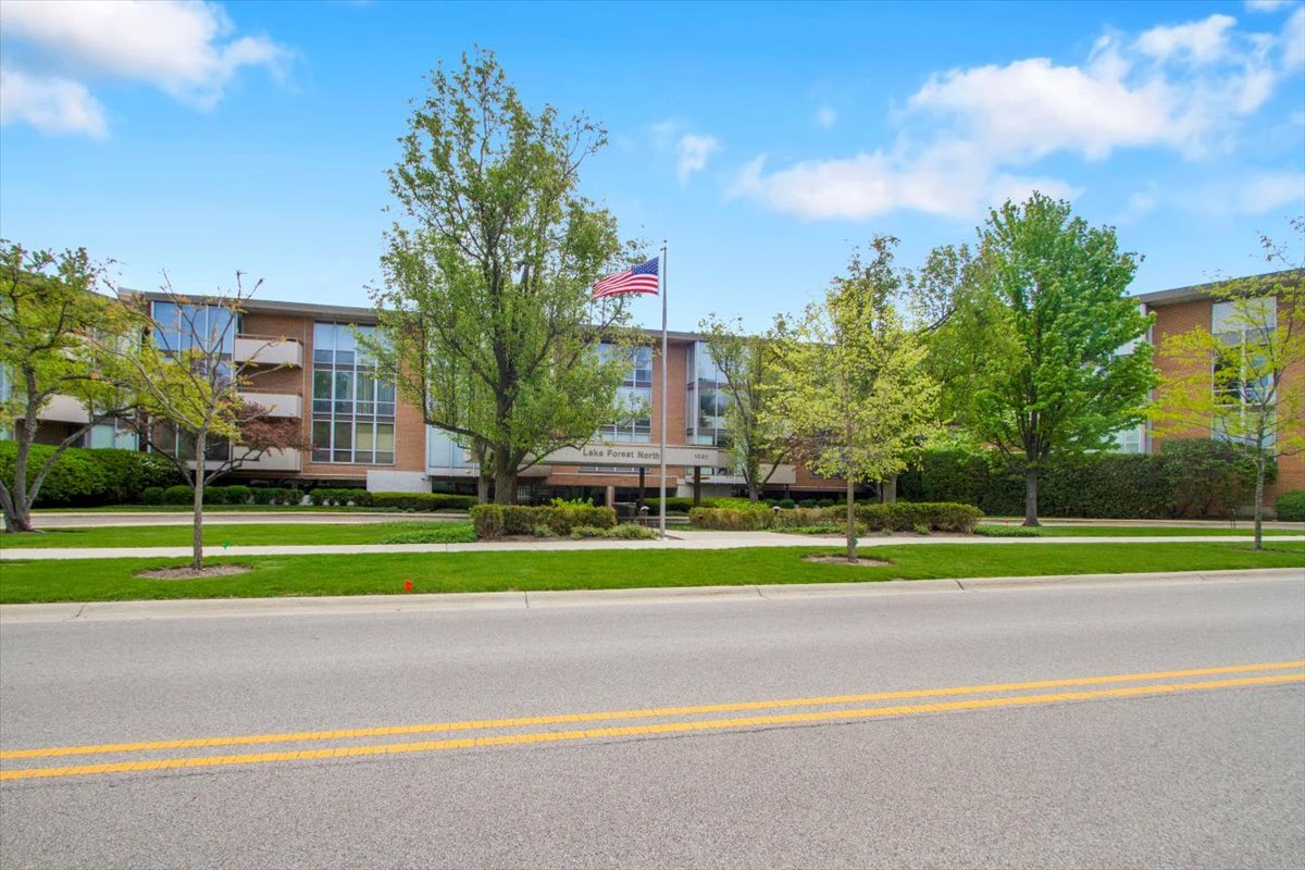 1301 N Western Avenue #134, Lake Forest, IL