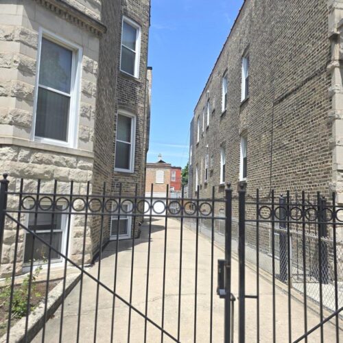 2624 W Walton Street #1, Chicago, IL