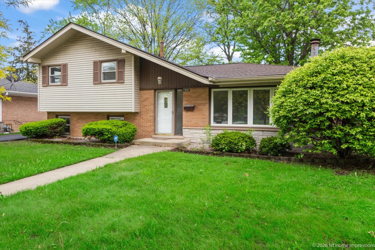 17028 Evans Drive, South Holland, IL