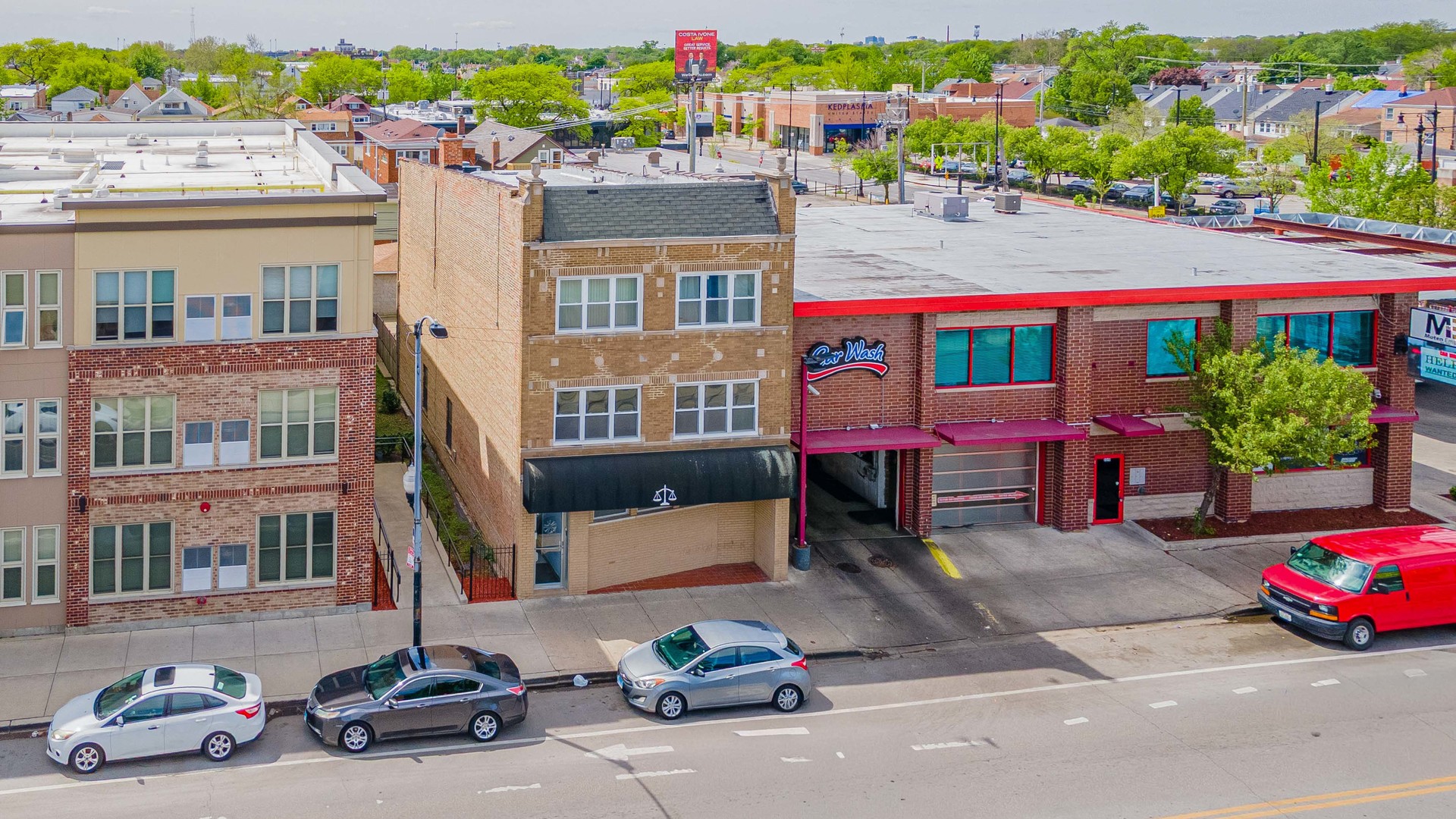 5543 W Diversey Avenue, Chicago, IL