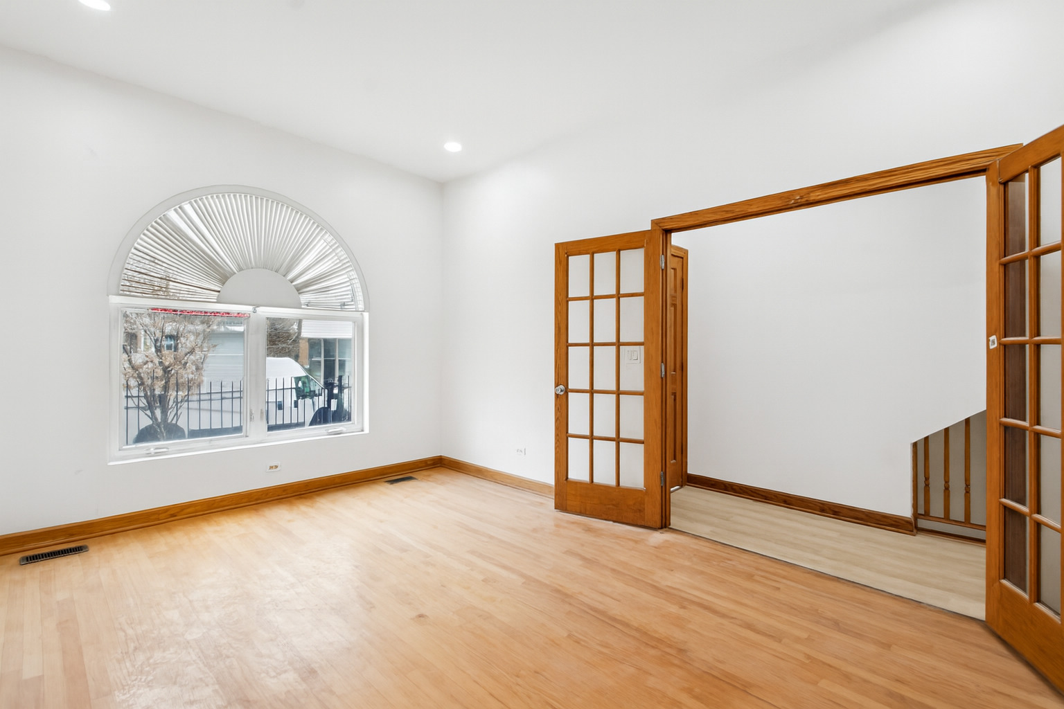 2336 W Taylor Street, Chicago, IL