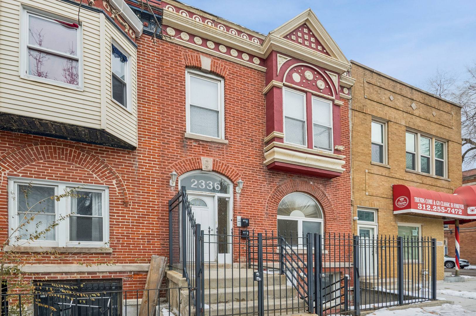 2336 W Taylor Street, Chicago, IL