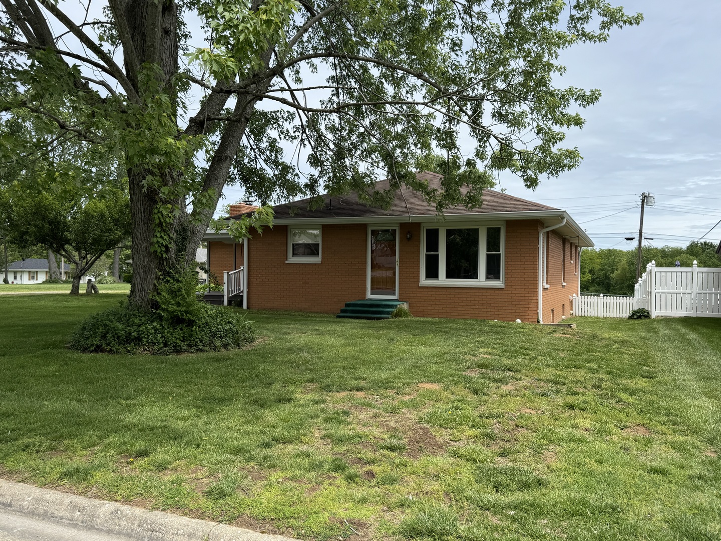 100 Belcher Drive, Anna, IL