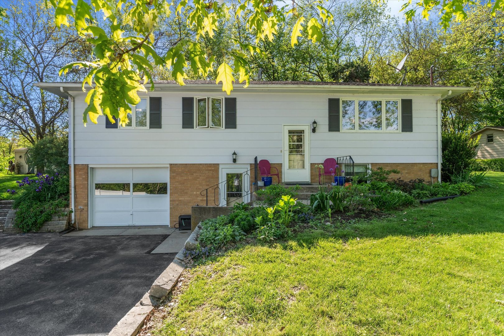 7016 131st Street, Coal Valley, IL