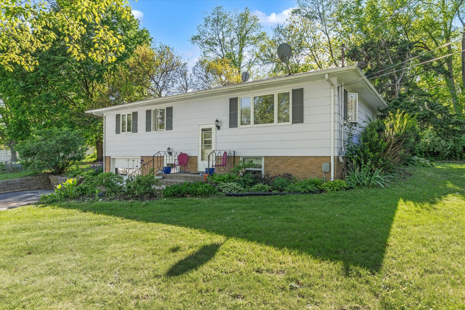 7016 131st Street, Coal Valley, IL