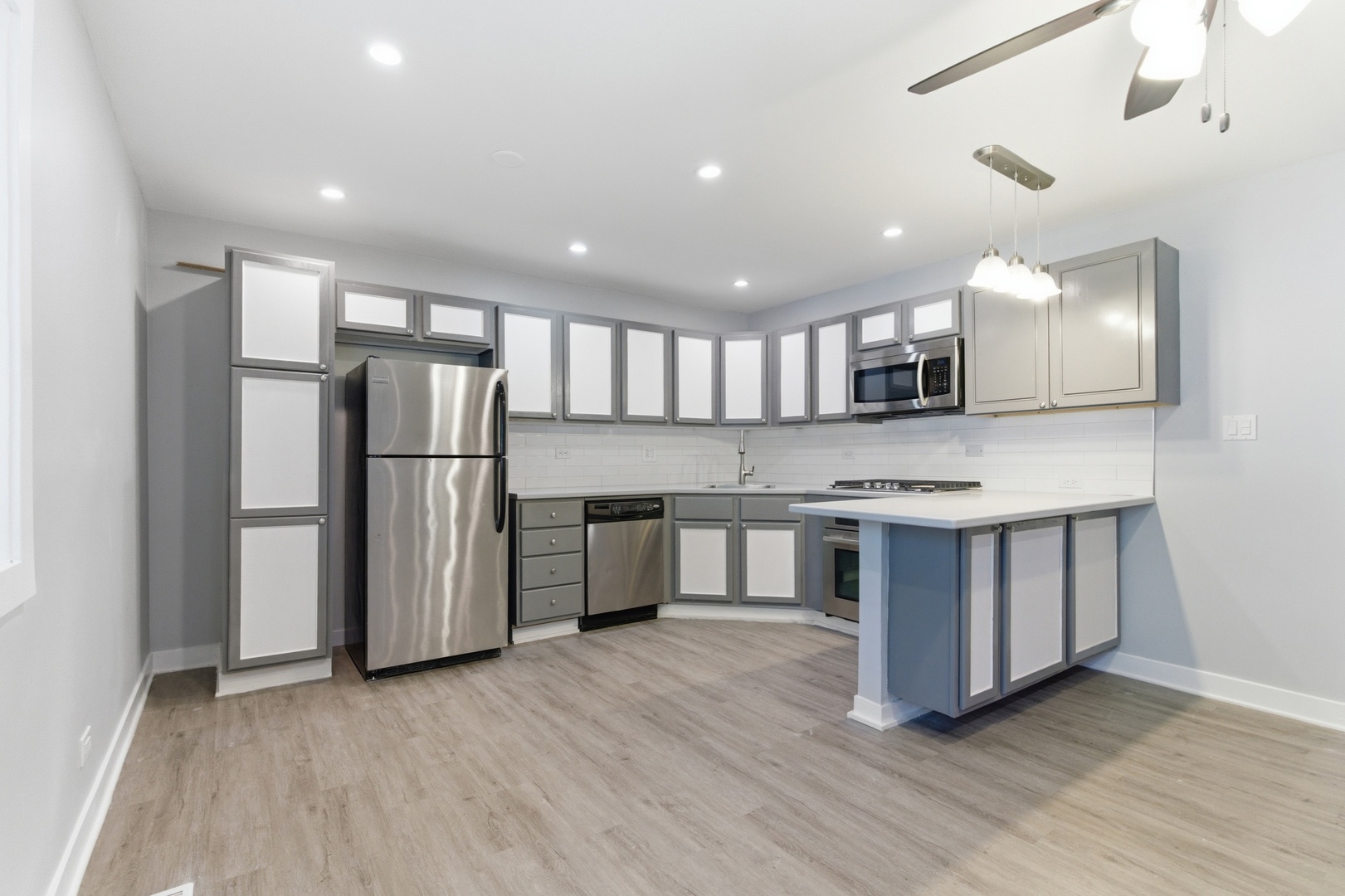 22339 Strassburg Avenue, Sauk Village, IL