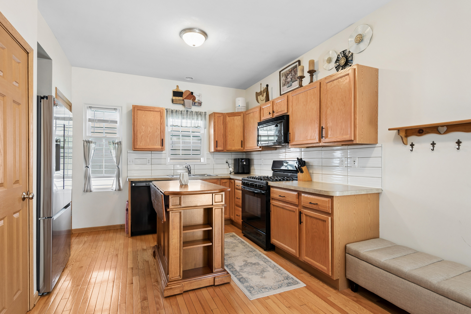 200 S Oak Street, Cortland, IL