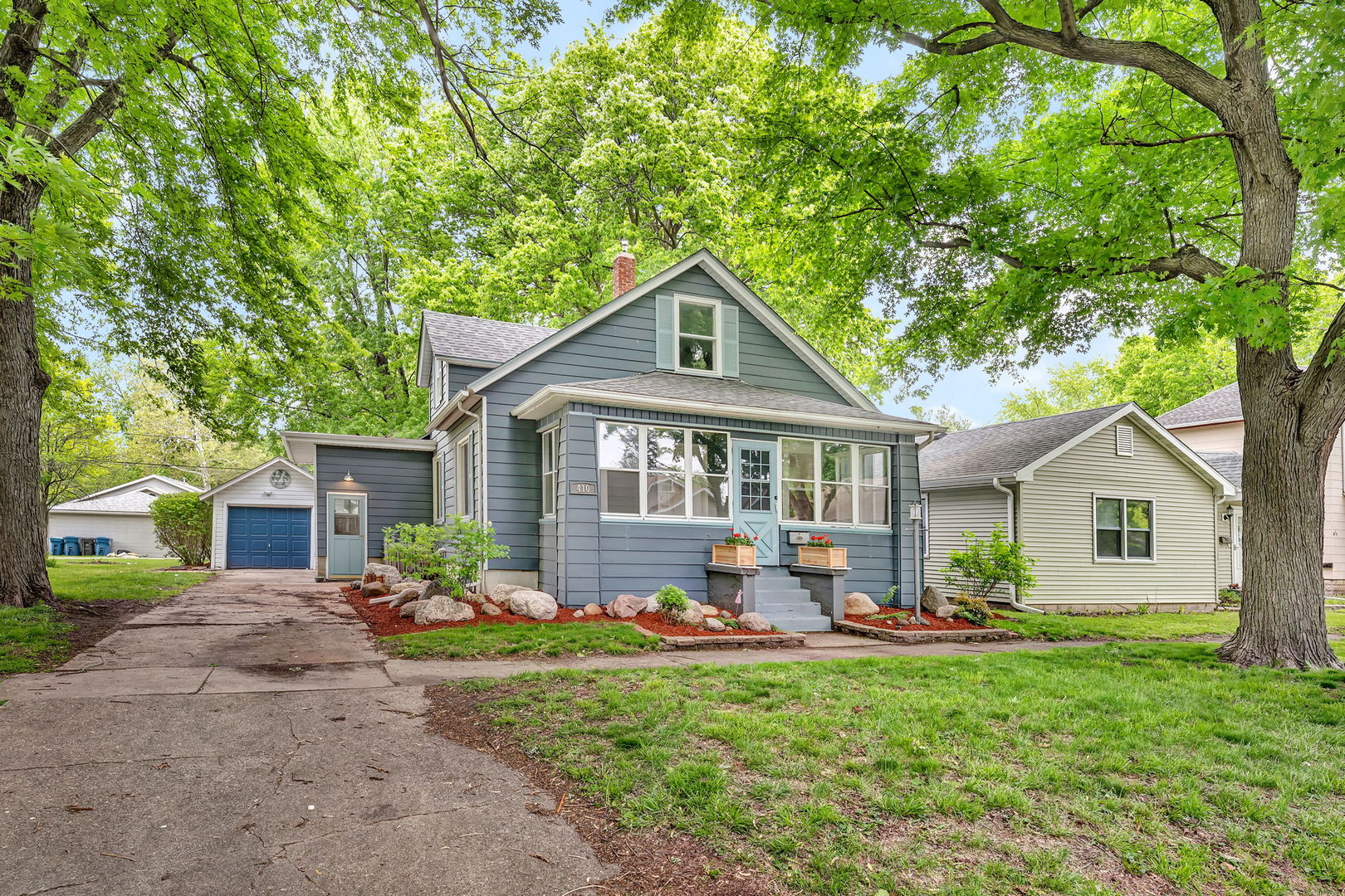 410 E Chapin Street, Morris, IL
