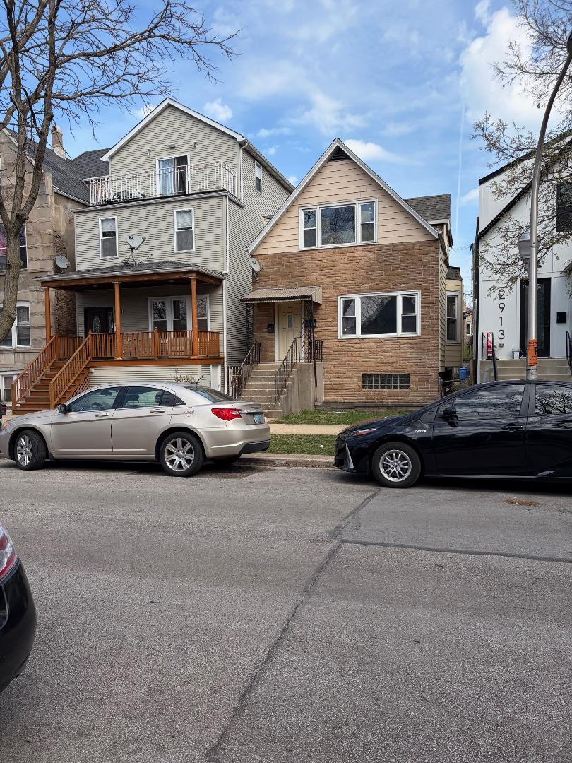 2915 N Spaulding Avenue, Chicago, IL