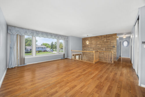 1410 W Jo Ann Lane, Addison, IL